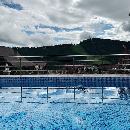 Viking Hotel Bukovel Exterior foto